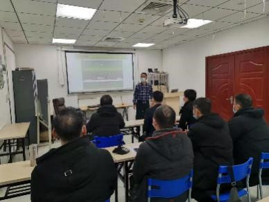 2021年1月，RSM分别在长沙、武汉，为一嗨租车有限公司的壳牌项目的驾驶员进行了防御性驾驶培训